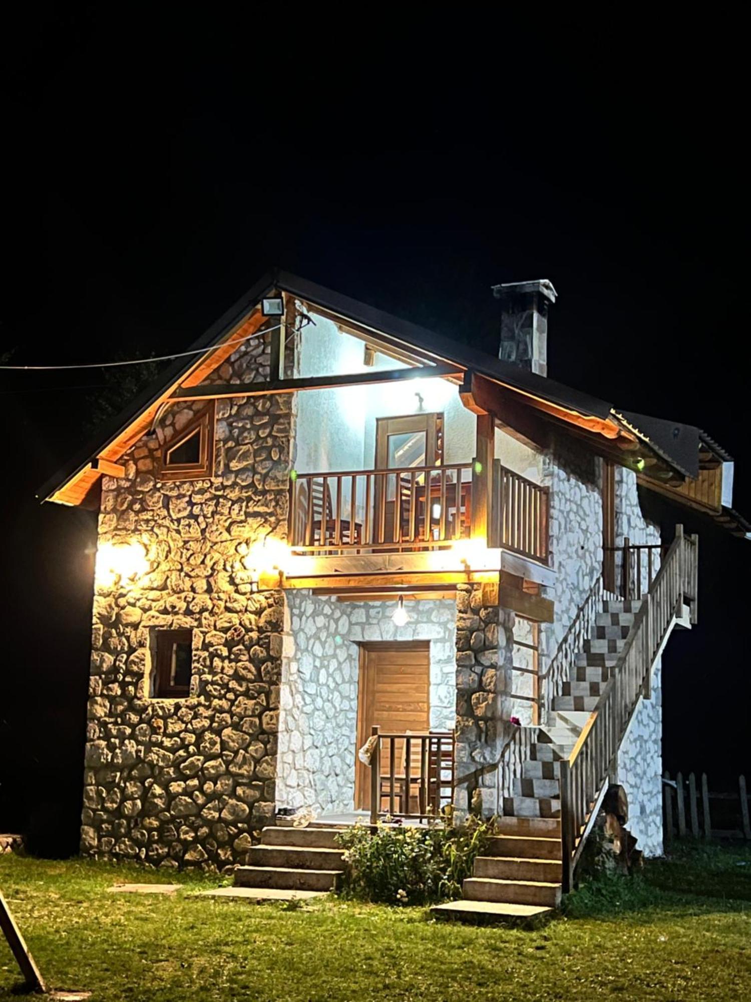 Krojet E Rrogamit * Valbone